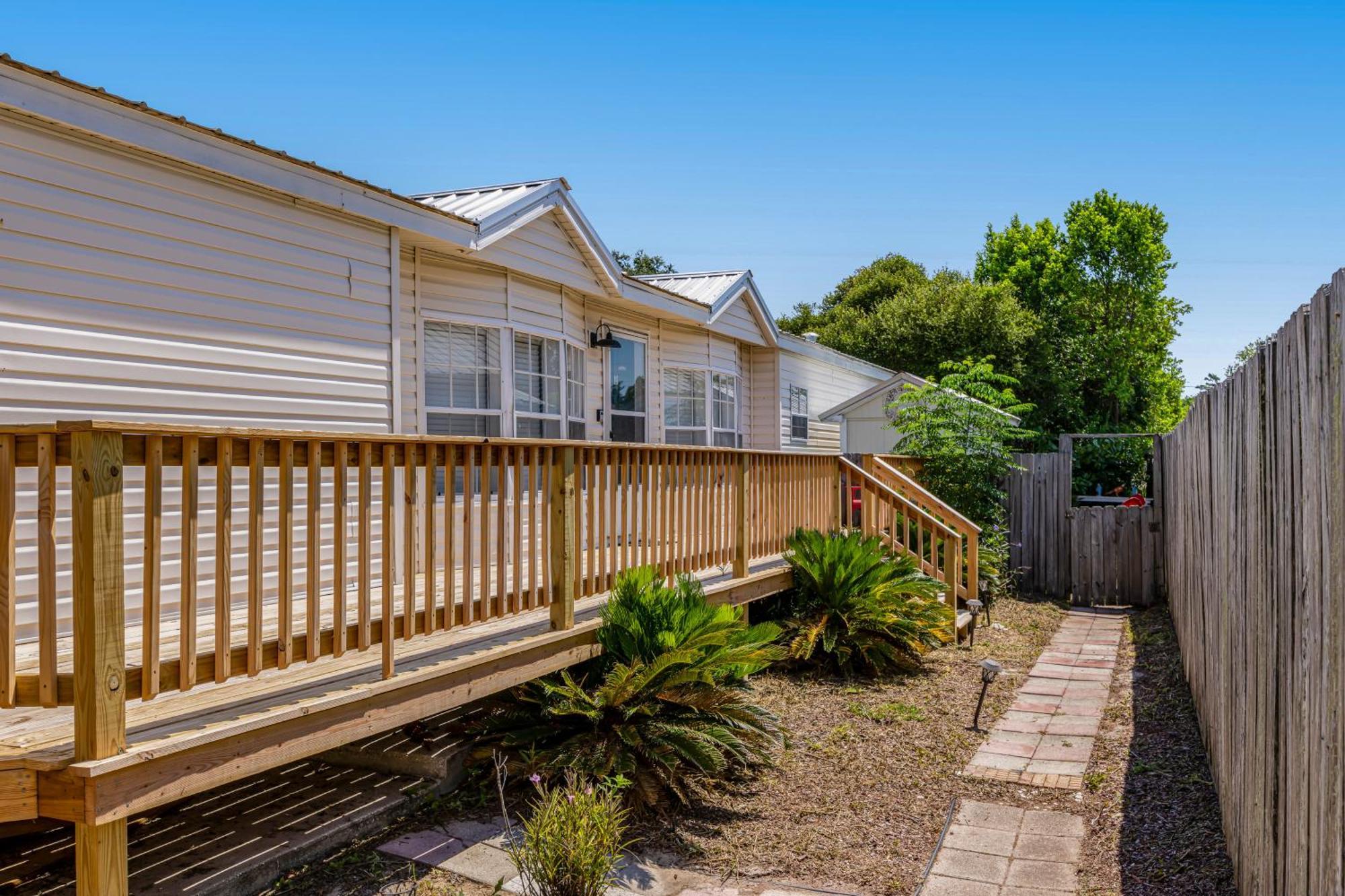 Twin Lakes Cottage Panama City Beach Exterior photo