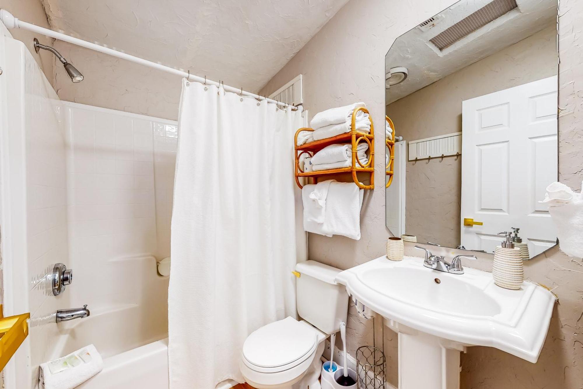Twin Lakes Cottage Panama City Beach Exterior photo